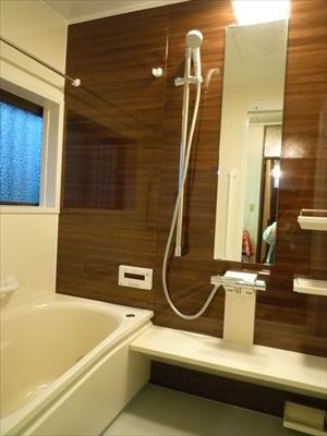 タイル貼のお風呂からユニットバスへ